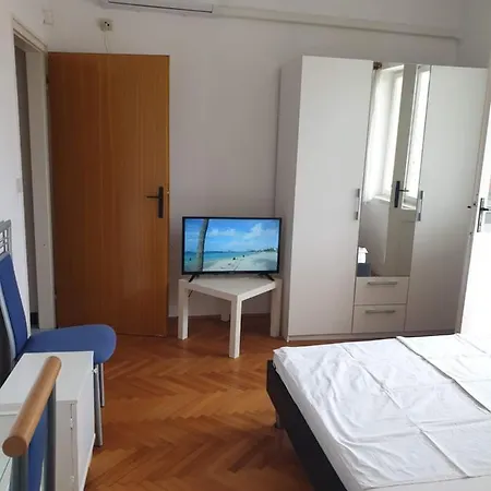 Toni Apartment *