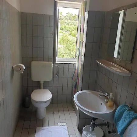 Toni Apartment *