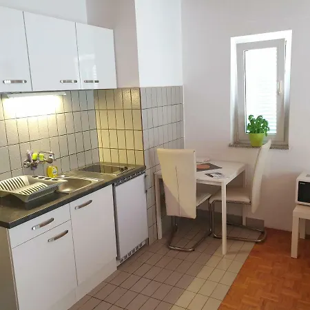 Toni Apartment *