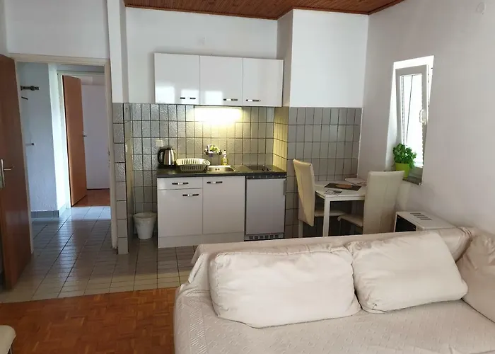 Toni Apartment *